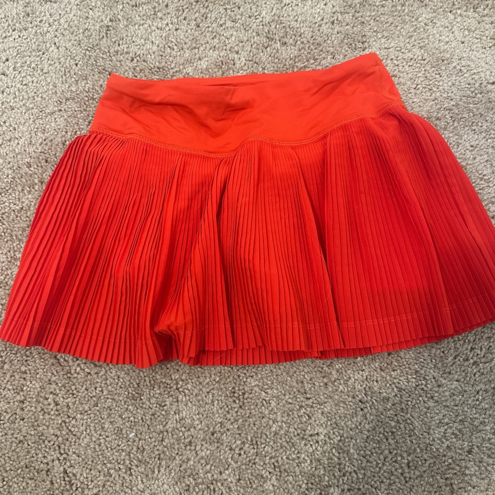 Lululemon pleated red tennis skort